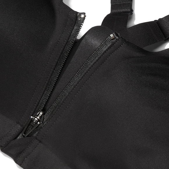 VSX Knockout Front-Close Sports Bra - Picture 7 of 8